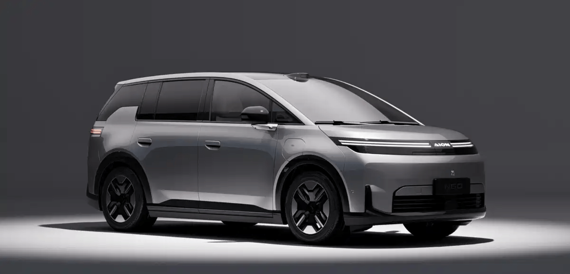 舰外观设计CLTC最大续航630km瓦力棋牌又一造车新势力MPV全新星(图6)